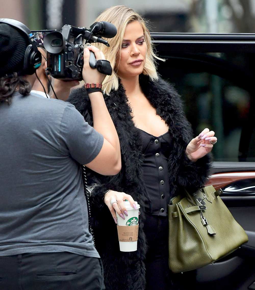 Khloe Kardashian pregnant baby bump