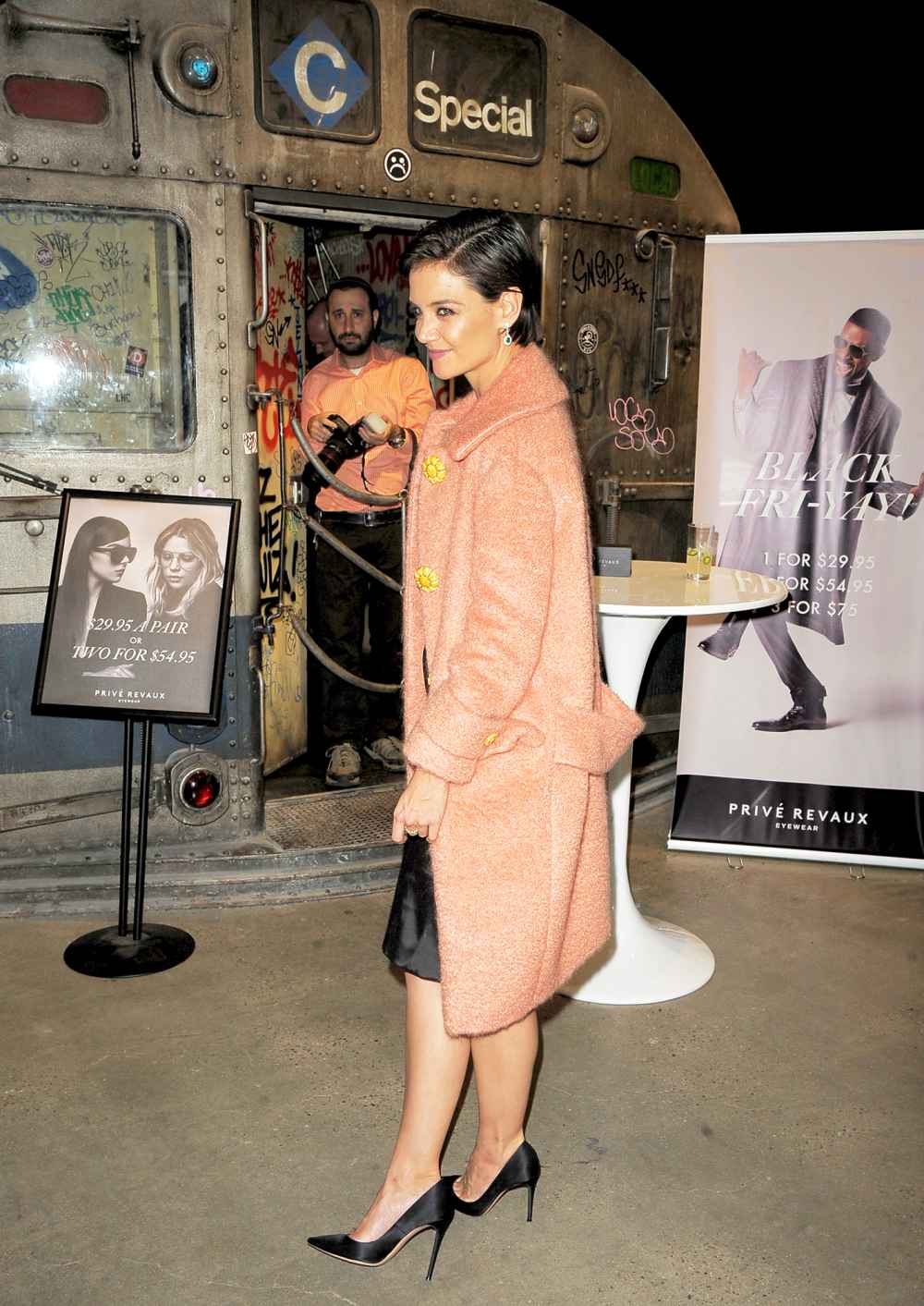 Katie Holmes attends the Prive Reveaux eyewear flagship launch on December 4, 2017 in New York City.