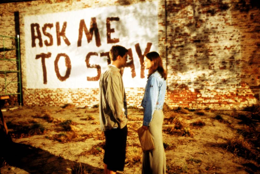 Katie Holmes and Joshua Jackson as Joey and Pacey in ‘Dawson’s Creek‘