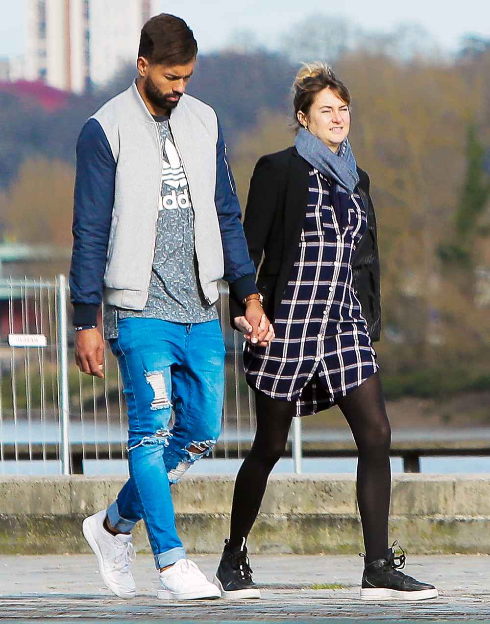 Shailene Woodley PDA Boyfriend Ben Volavola