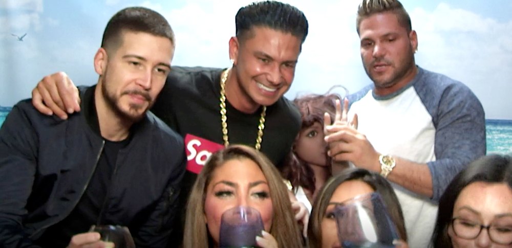The Jersey Shore Cast carrries a Sammi Giancola doll.