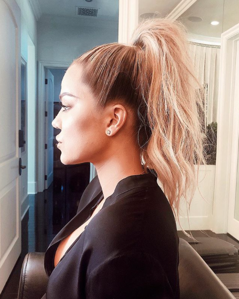 KHLOE KARDASHIAN