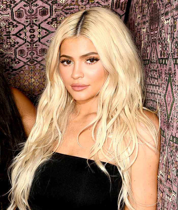 Kylie Jenner Dresses As Barbie For Halloween 2018 Pic