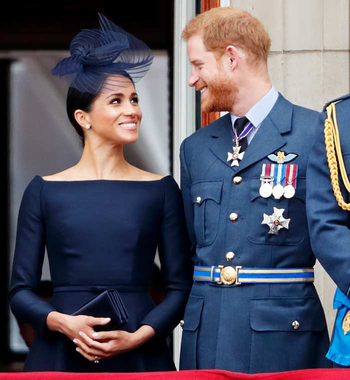 Prince Harry Duchess Meghan Pregnant Twitter Reacts