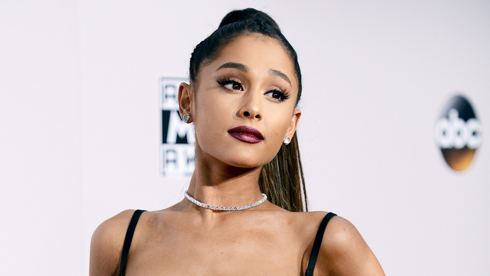Ariana Grande Covers Up Another Pete Davidson Tattoo, With a Mac Miller Tribute