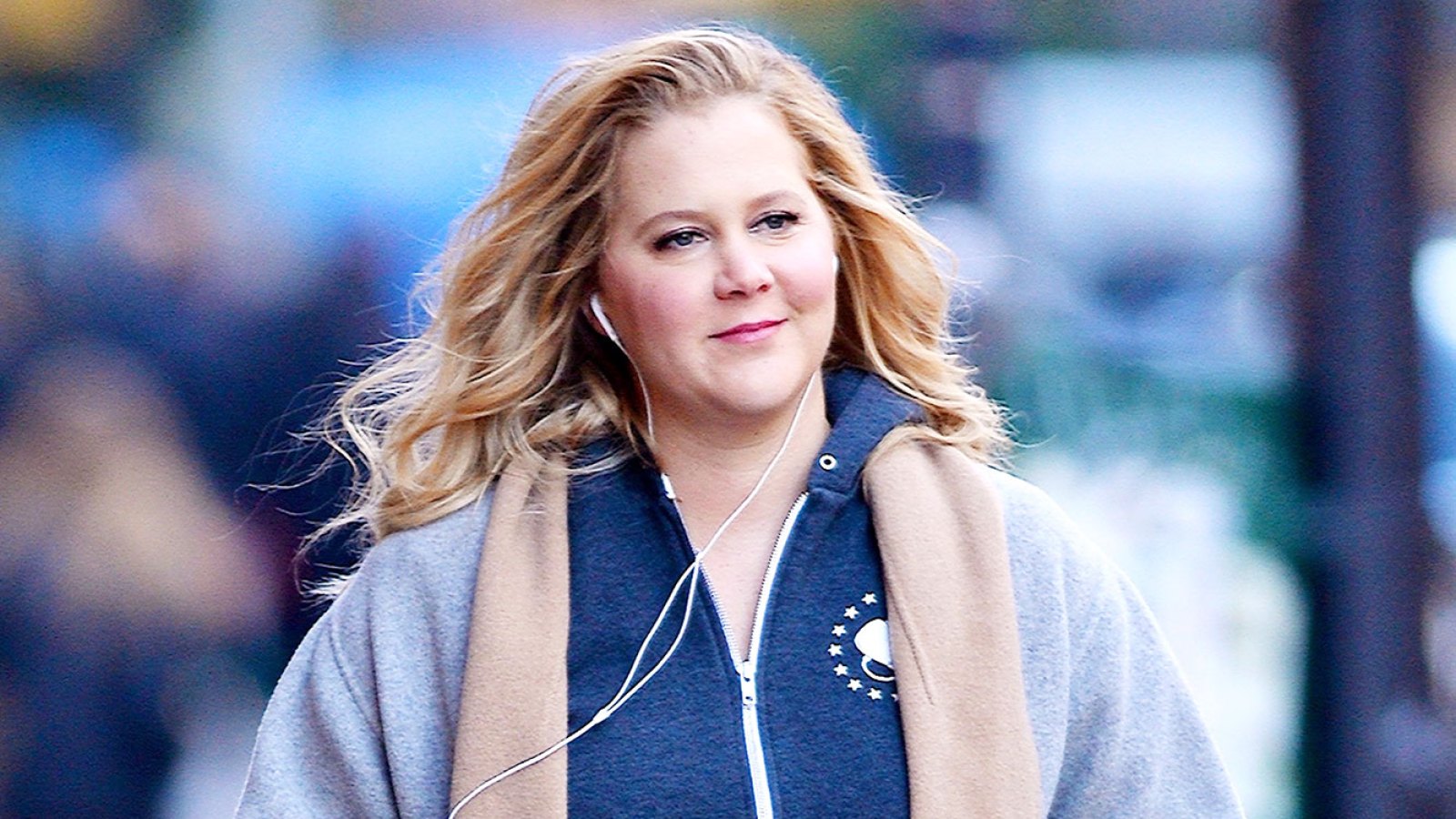 Amy Schumer Jokingly Compares Her Baby Shower to Fyre Festival