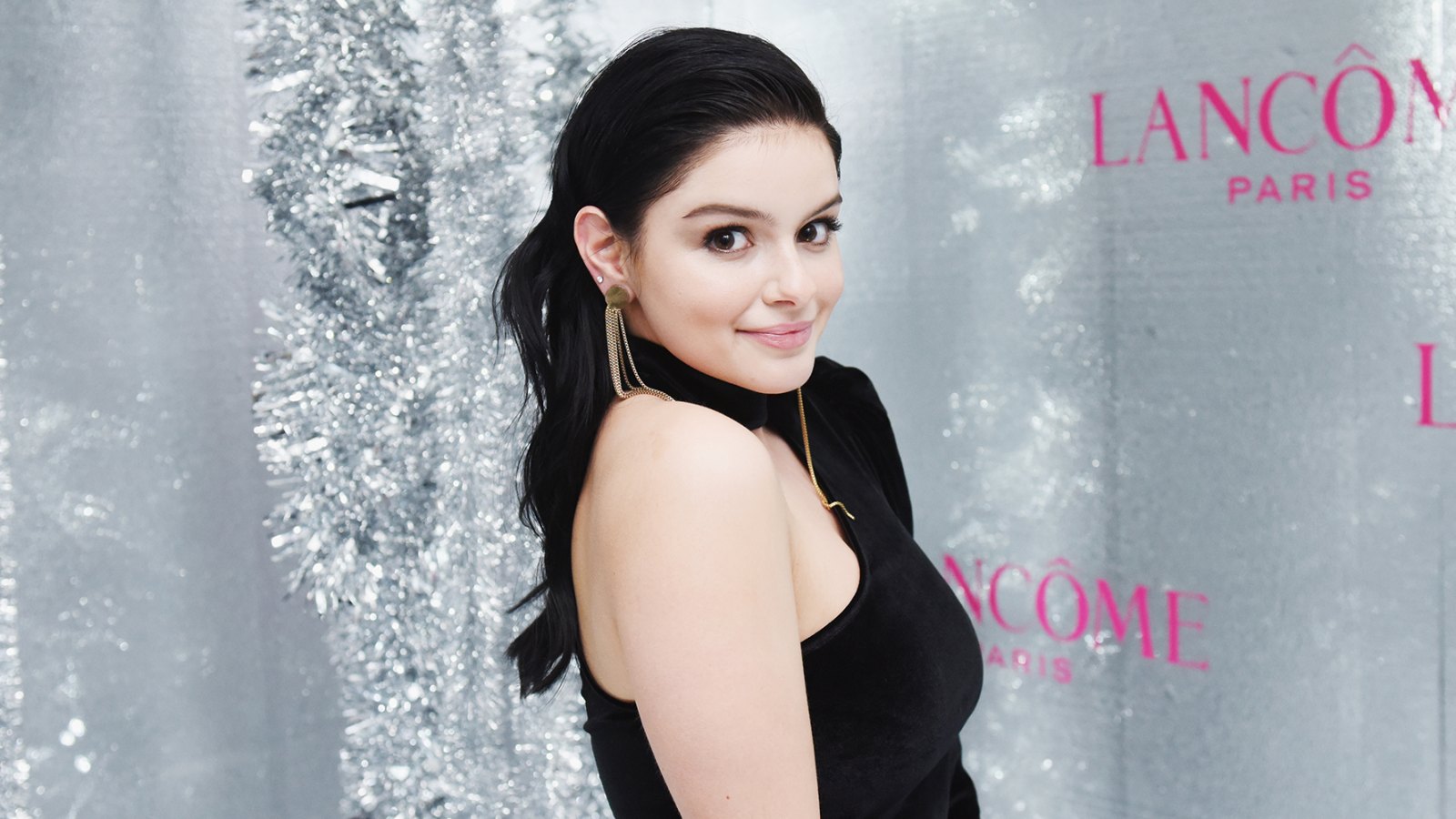 Ariel Winter Claps back at Trolls Who Accuse Her of Using Drugs to Lose Weight