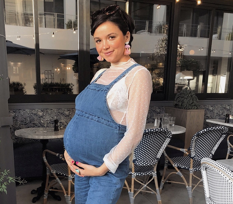 BEKAH-MARTINEZ-baby-bump