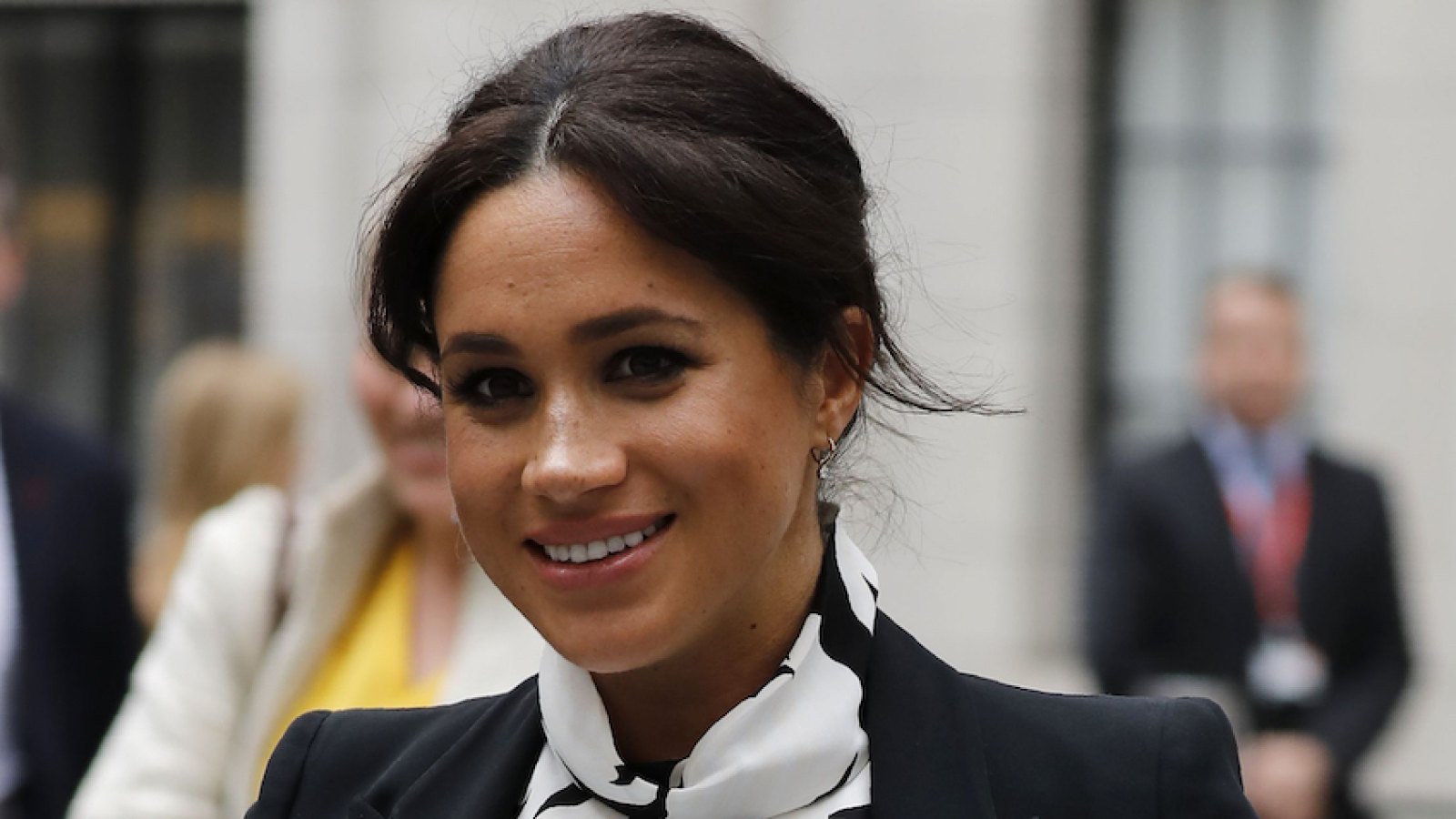 Duchess Meghan’s Assistant Private Secretary Amy Pickerill Quits, Fourth Staff Member to Leave