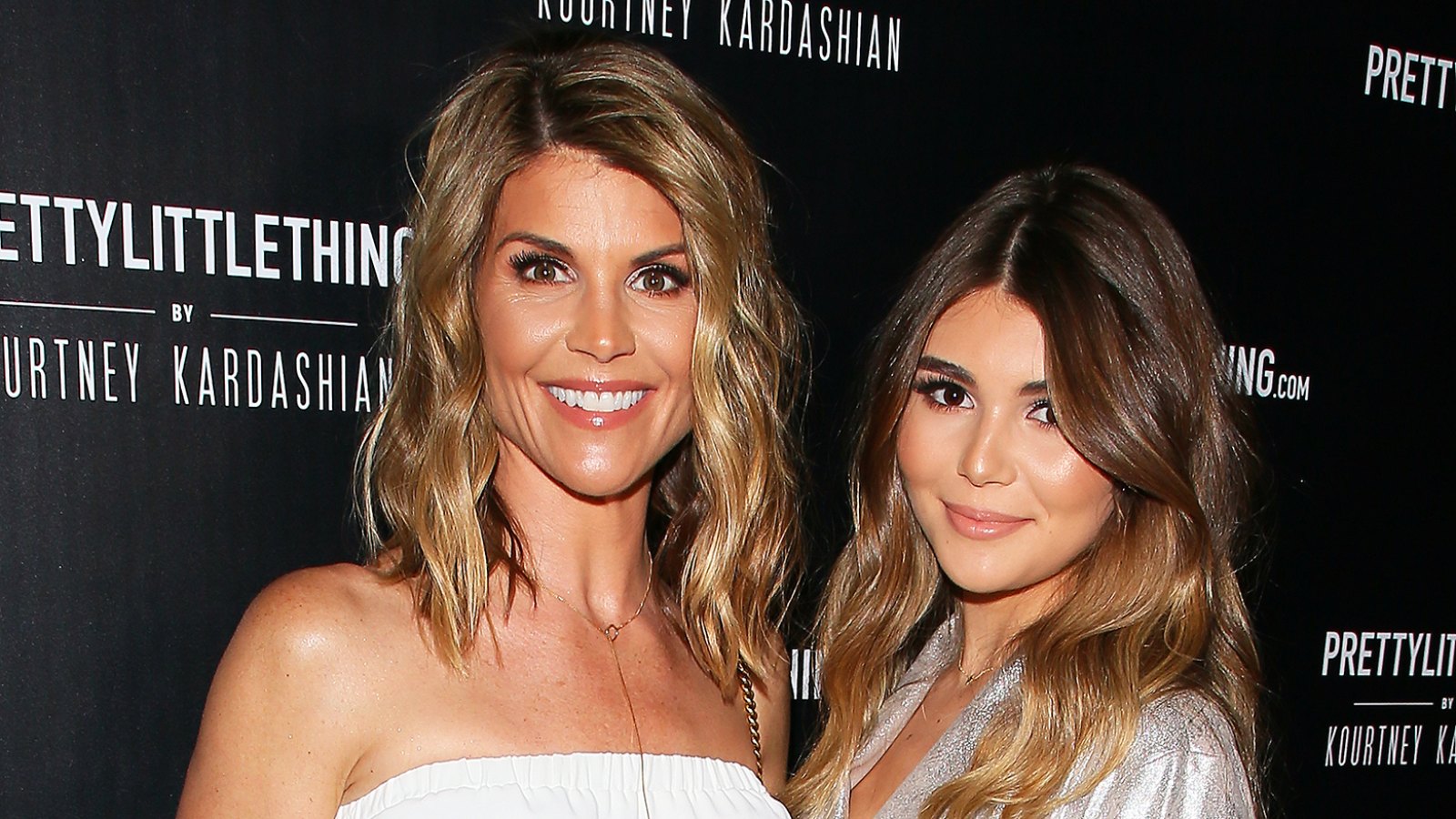 Lori Loughlin Daughter Olivia Jade Is 'Very Upset' With Parents Amid College Scam Feels Like She's the Victim