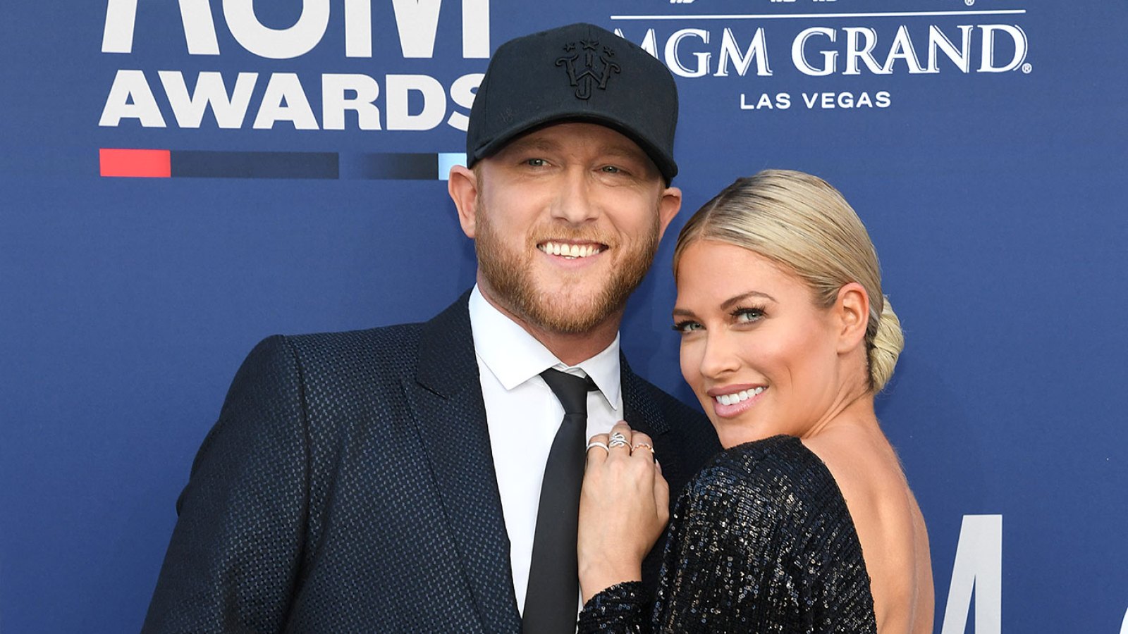 Cole Swindell Debuts His Relationship With Barbie Blank at ACM Awards 2019
