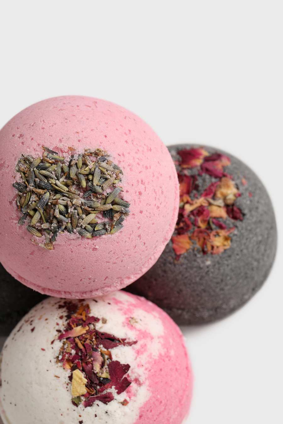 Onyx-&-Rose-BCBD-Bath-Bomb