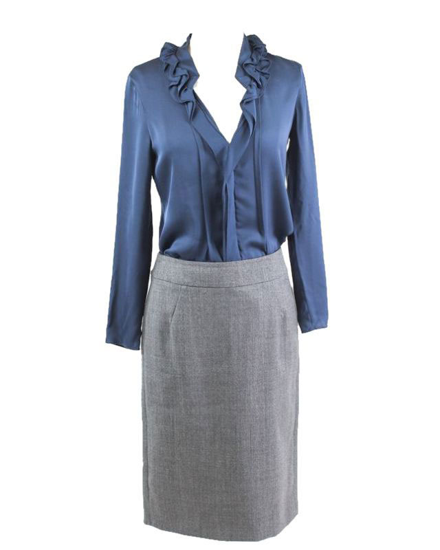 You Can Now Bid to Dress Like Julia Louis-Dreyfus' Character Selina Meyer from 'Veep'