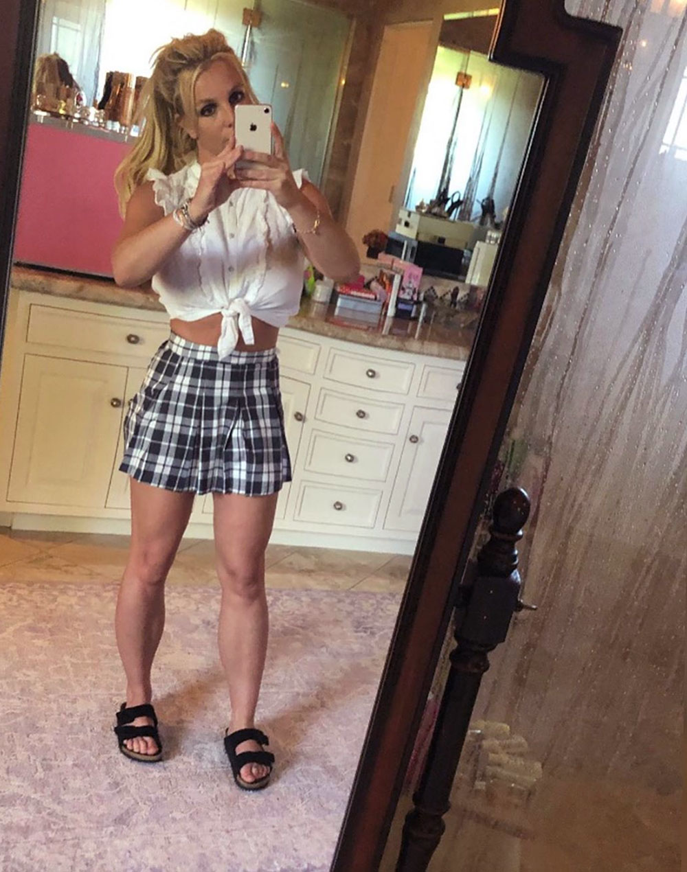 Britney Spears Schoolgirl Outfit ?w=1000&quality=86&strip=all