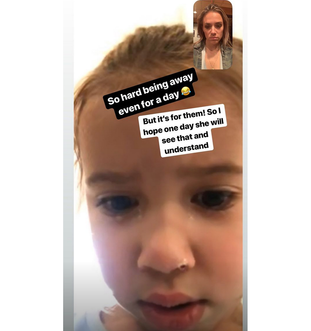 Jana-Kramer-Jolie-cries-while-at-work-facetime