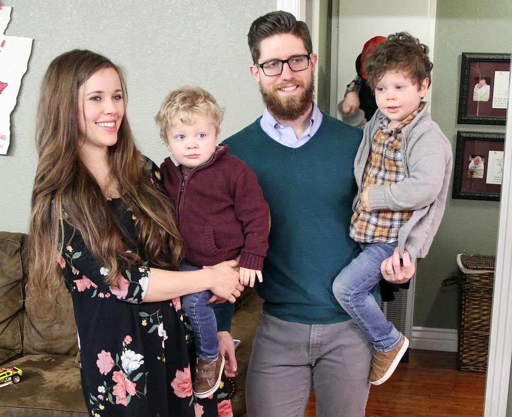 Jessa Duggar Teary Eyed Sons Spurgeon Henry Love Ivy