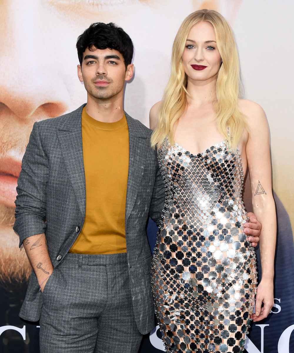 Joe Jonas Sophie Turner Wedding Singer