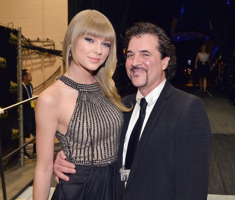 Young Taylor Swift and Scott Borchetta