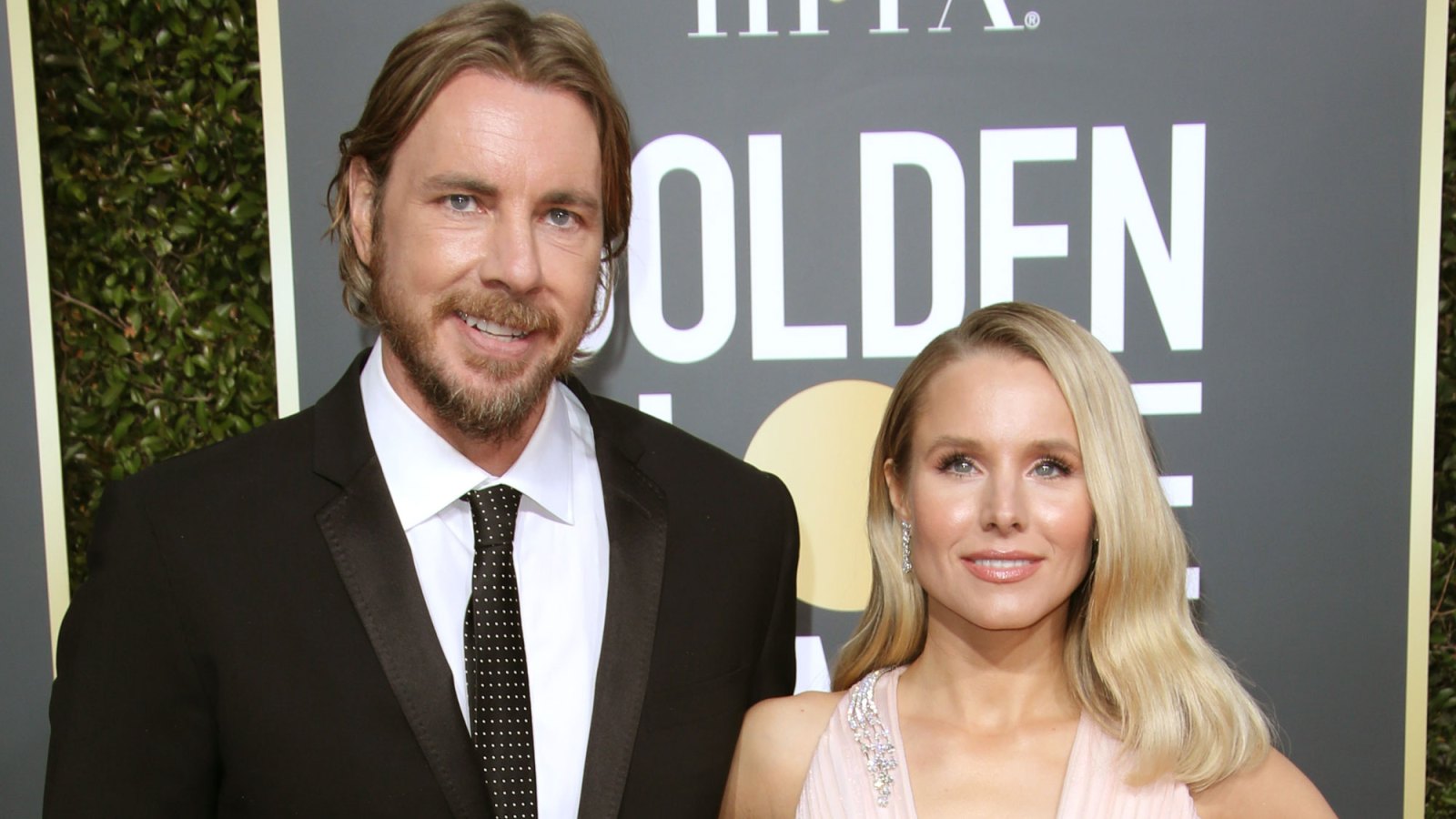 Kristen Bell and Dax Shepard’s Family and Friends Had to Remind Them About Their 5th Wedding Anniversary
