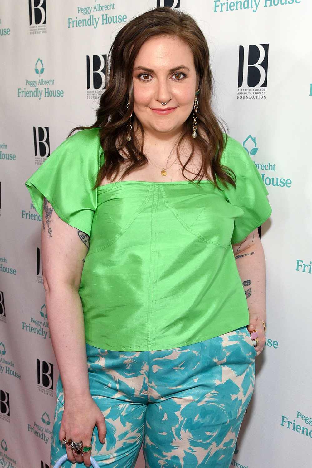 Lena Dunham Says She’s ‘Stronger Than Ever’ After Health Battle