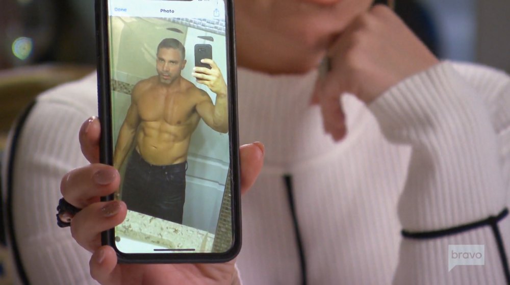 Teresa-Giudice’s-Ex-Anthony-Delorenzo-Sends-Her-a-Shirtless-Selfie-1