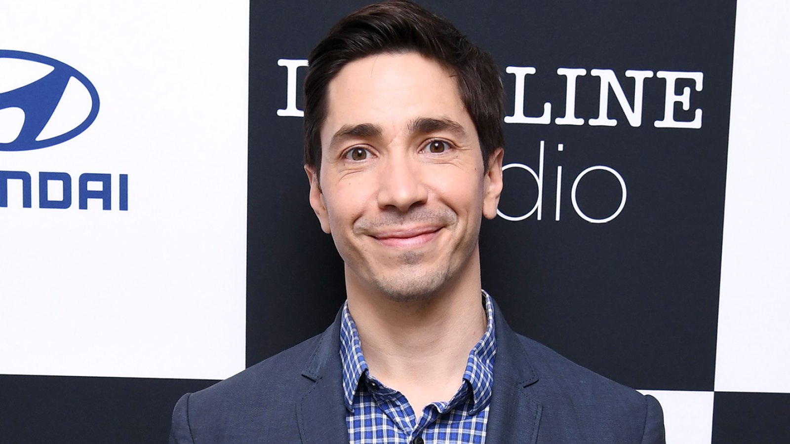 Justin Long Teases Which of His Movies He’d ‘Relive’ in Quarantine