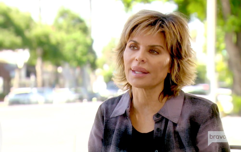Lisa Rinna Throws Shade at Lori Loughlin and Olivia Jade Giannulli Over College Scandal