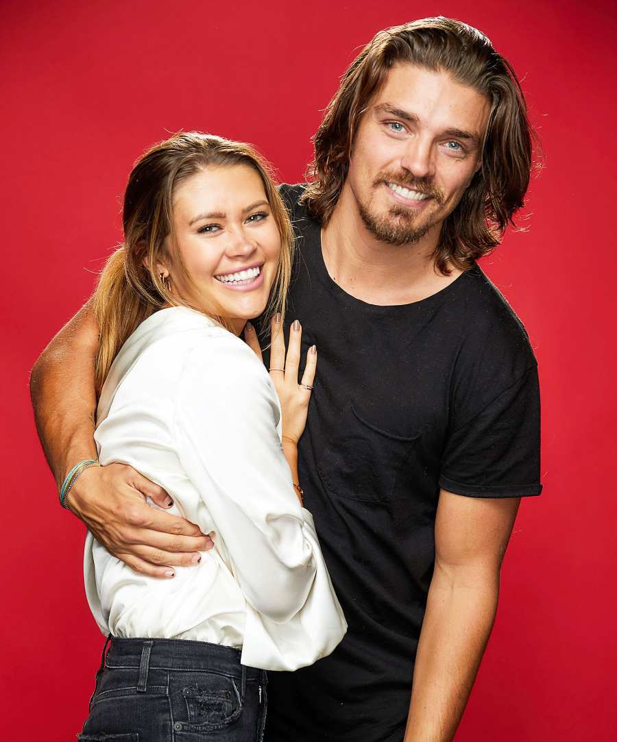 Caelynn Miller-Keyes and Dean Unglert Bachelor Nation Couples Who Are Still Going Strong