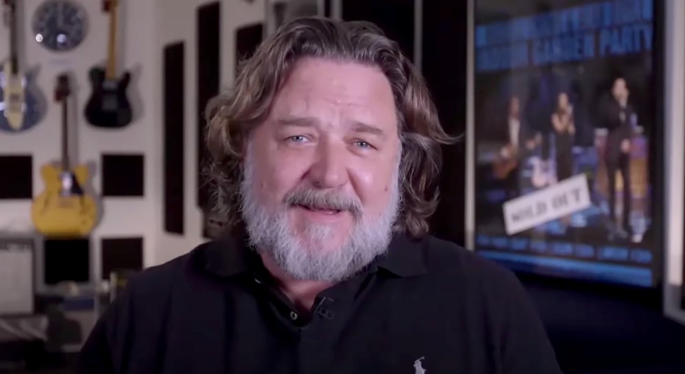 Russell Crowe My Kids Quarantined Away From Me for Uber Eats
