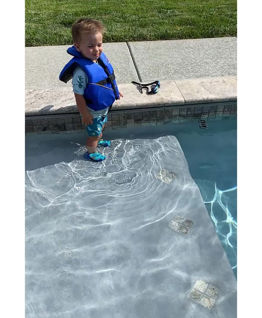 Summer Swimming! Jana Kramer’s Son and More Kids Playing in Pools