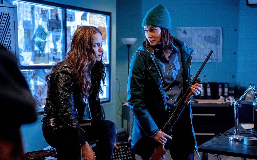 Wynonna Earp Season 4 Melanie Scrofano Katherine Barrell