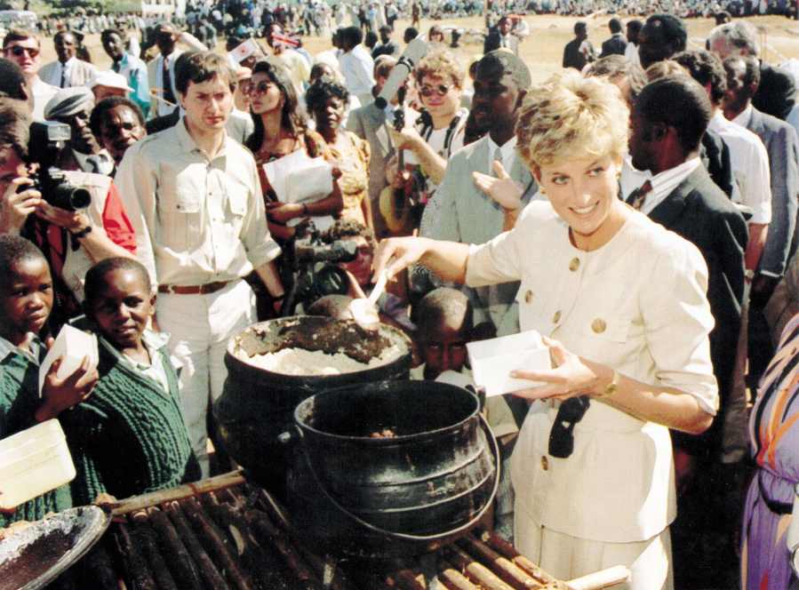 Princess Diana Visit To Zimbabwe 1993 Princess Diana Was an Awful Cook Everything We Know About the Royal Family Eating Habits