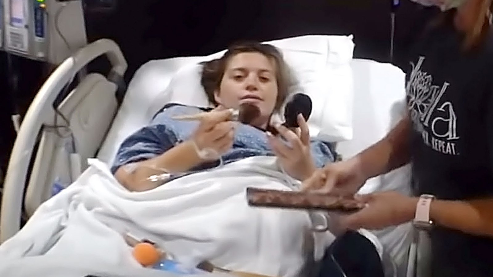 Counting On Joy-Anna Duggar Puts Makeup Behind-the-Scenes Birth Video