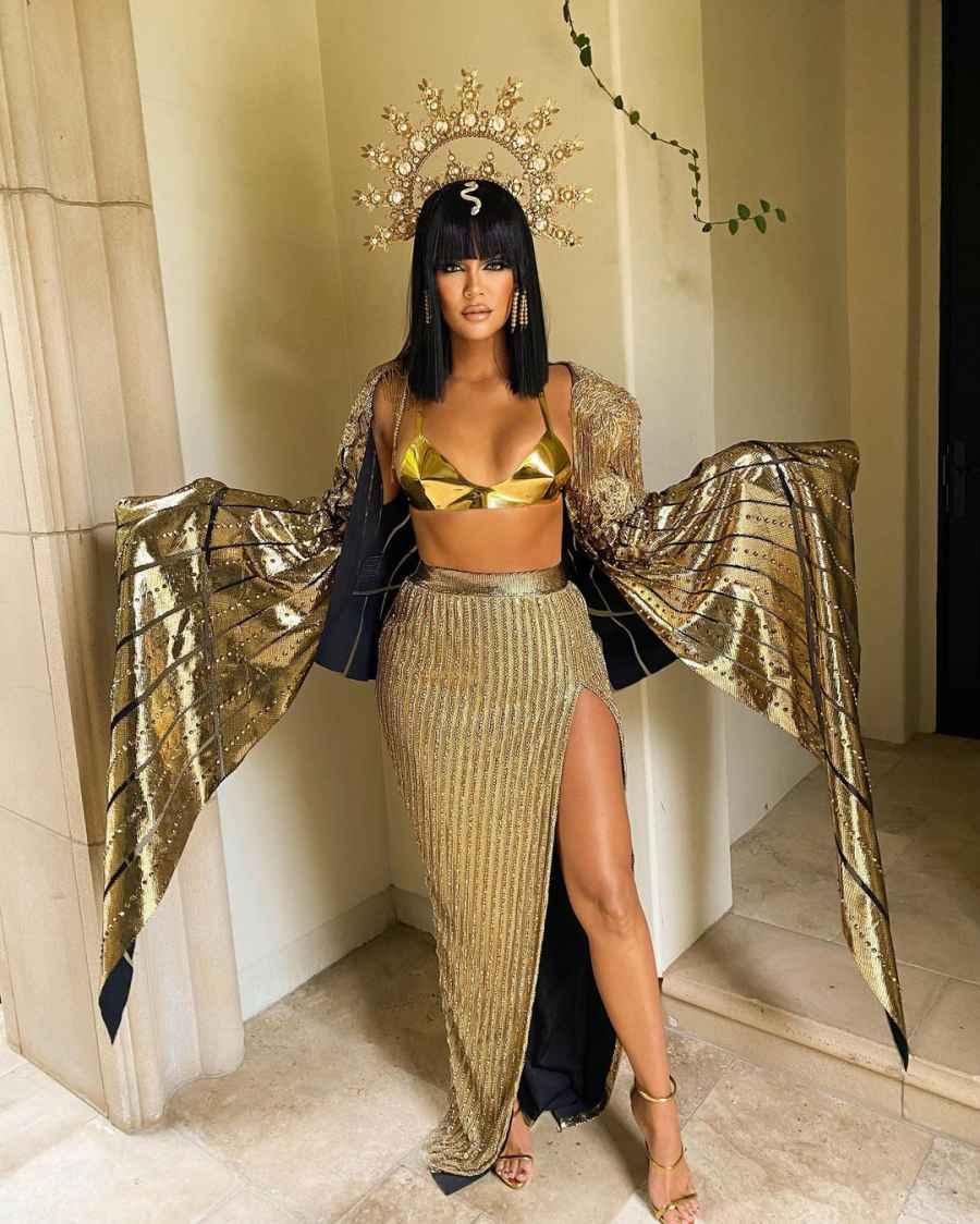 Khloe Kardashian and Tristan Thompson Dress as Lovers Cleopatra and Marc Anthony for Halloween