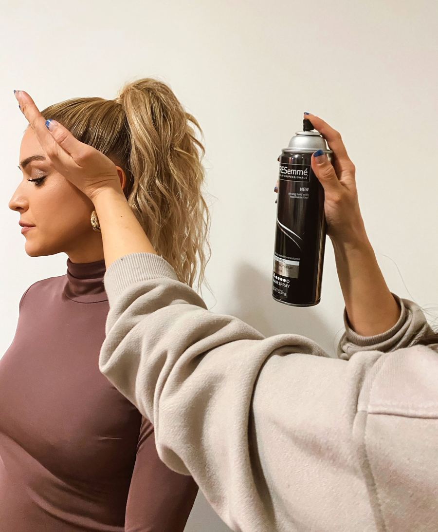 An Exclusive BTS Look at Kristen Cavallari's Glamorous AMAs Ponytail