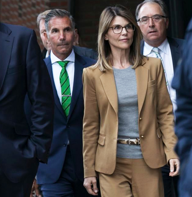 Lori Loughlin’s Husband Mossimo Giannulli Asks to Finish His Prison Sentence in Home Confinement