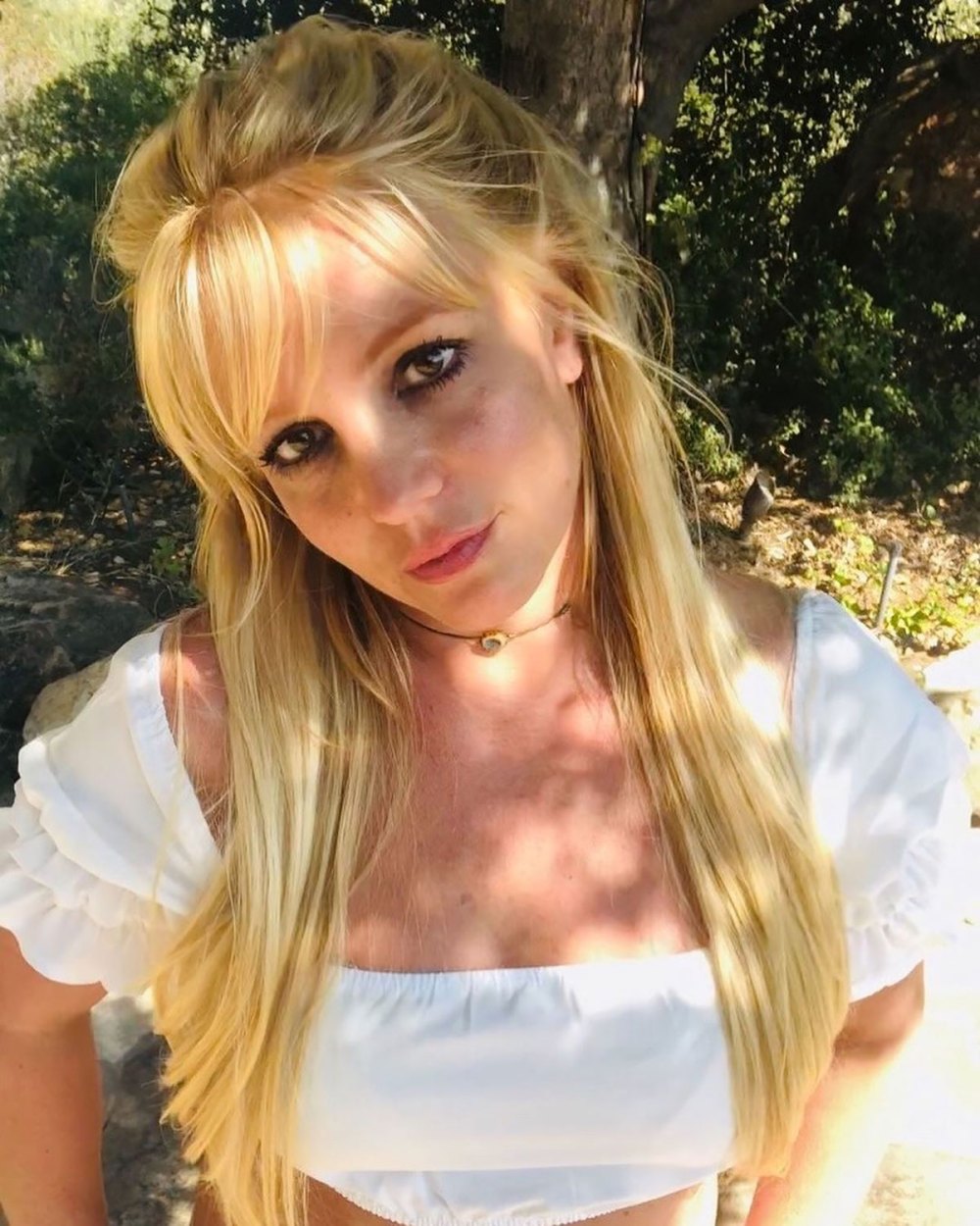 Britney Spears Is Not ‘Leaving Secret Messages’ in Her Instagram Posts, Social Media Manager Says