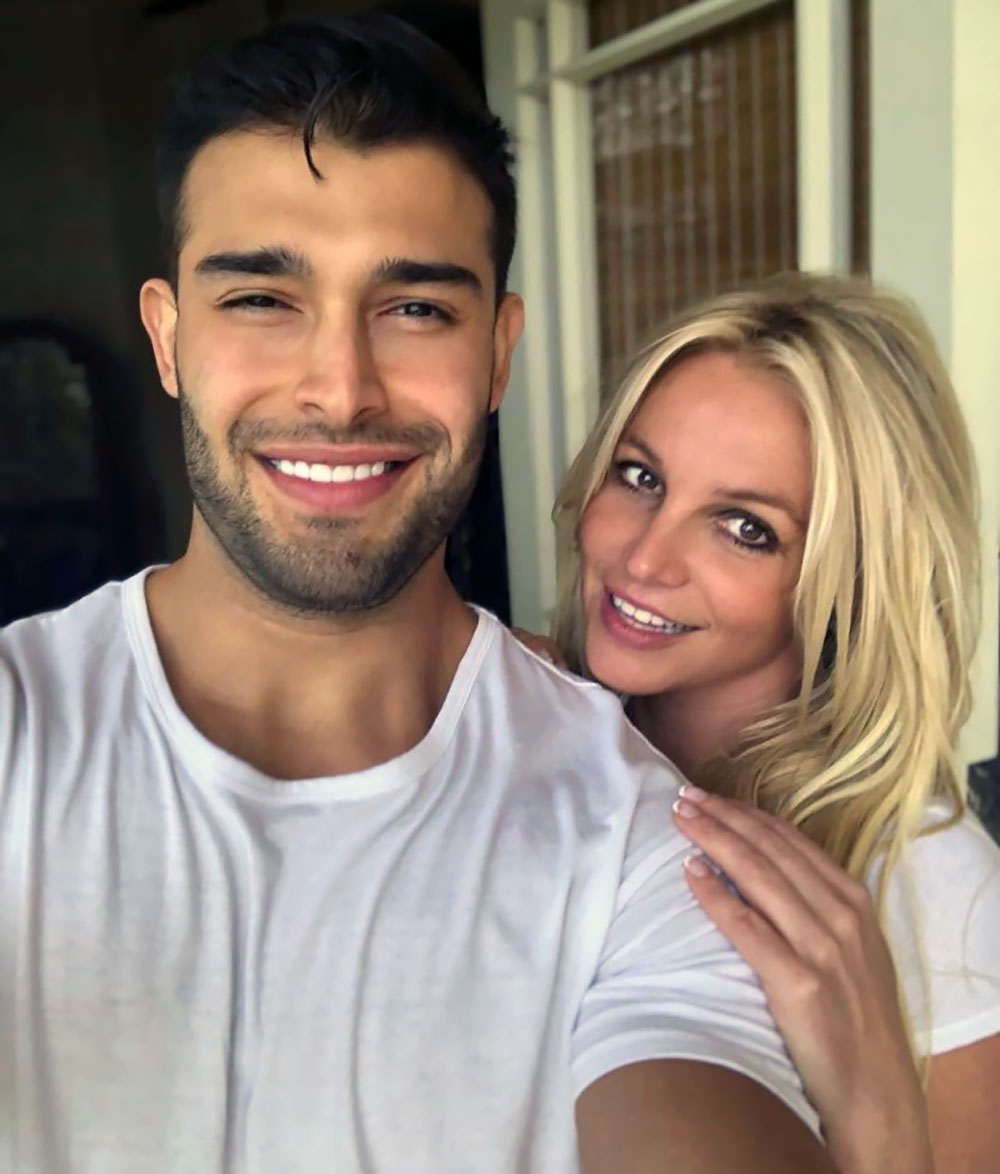 Britney Spears Shares Video of BF Sam Asghari Hiking With Her On His Back