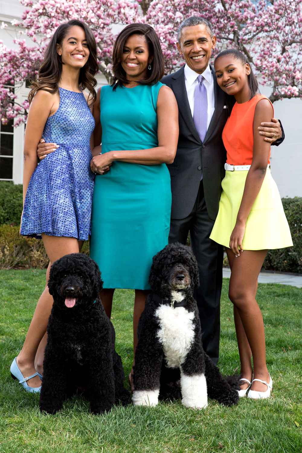 Michelle Obama Says All Her Things Are Missing With 2 Messy Daughters Barack Obama Malia and Sasha
