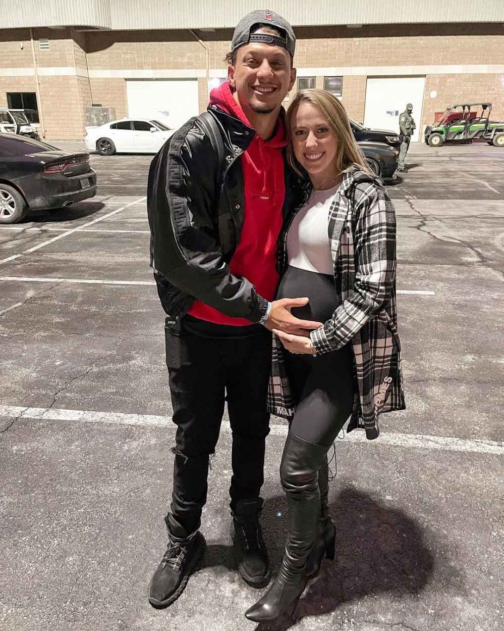 Patrick Mahomes Celebrates Daughter Sterling 1st Month Brittany Matthews
