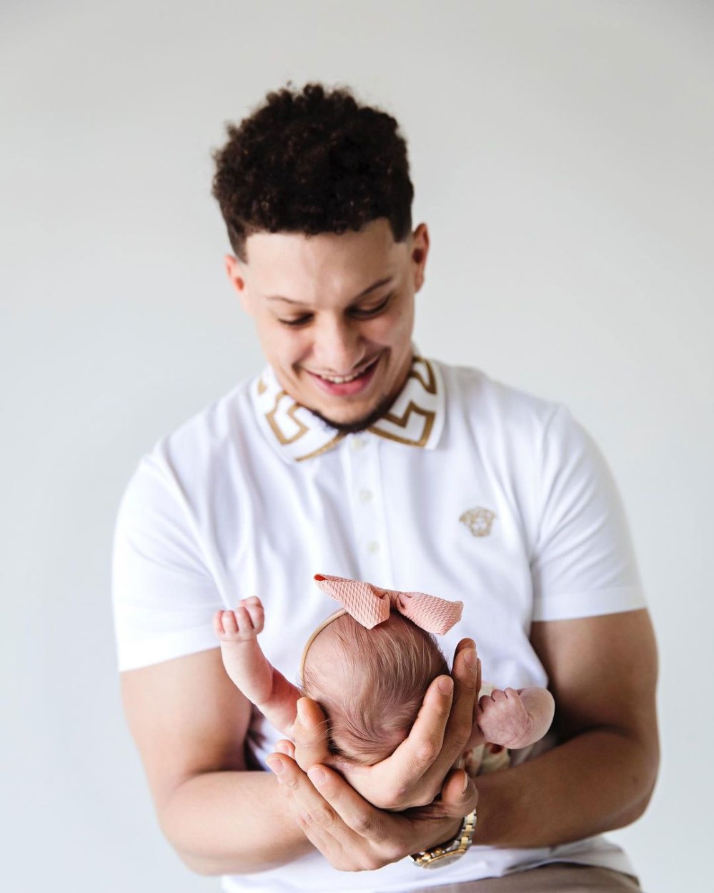 Patrick Mahomes Celebrates Daughter Sterling 1st Month