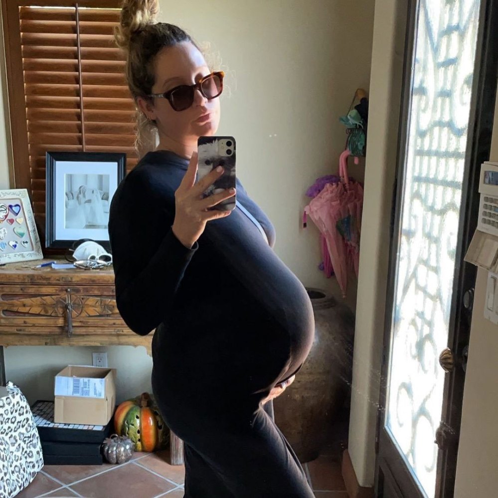 Pregnant Ashley Tisdale Shares Maternity Shoot Pics