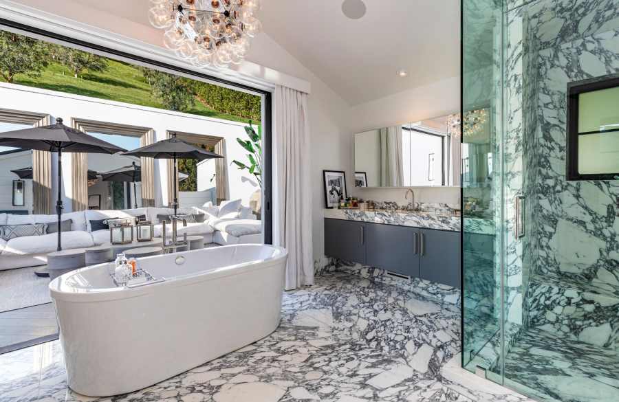 Inside Rihanna 13.8 Million Mansion See Pics