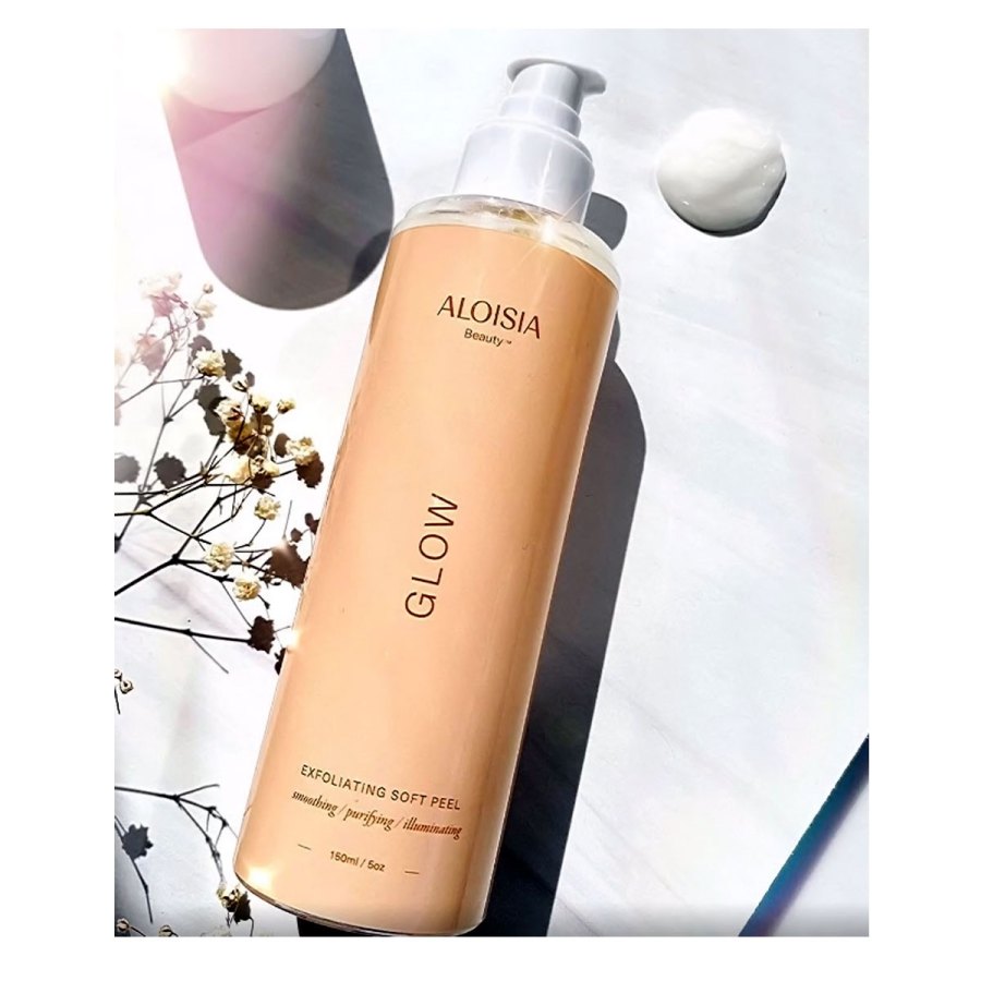 Aloisia Beauty Glow Exfoliating Soft Peel Buzzzz-o-Meter Hollywood Is Buzzing About This Week