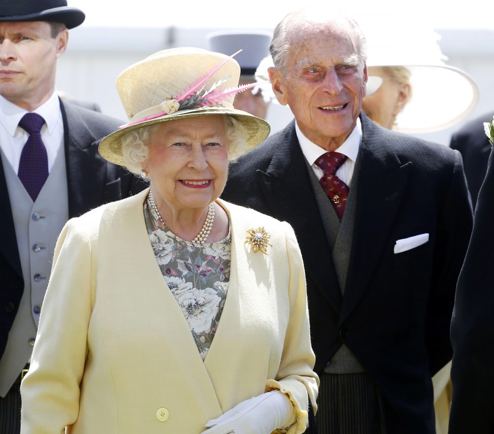 Queen Elizabeth II Shares Loving Tribute to Late Husband Prince Philip 1 Day After His Death
