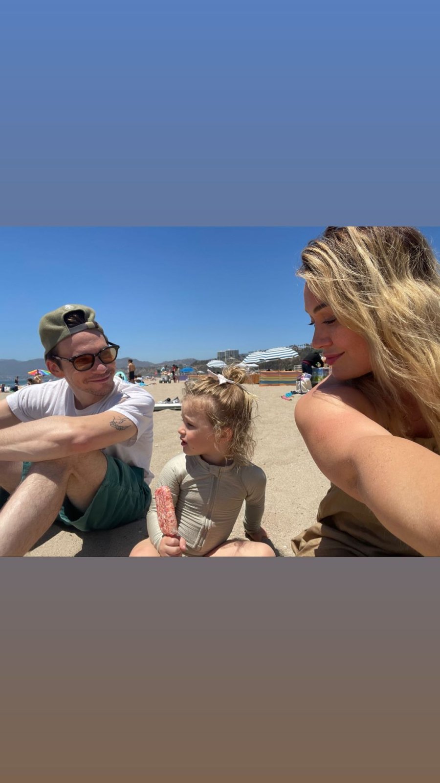 Celeb Families' Beach and Pool Pics Hilary Duff