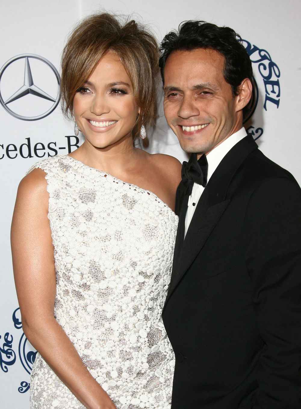Jennifer Lopez Celebrates Ex Marc Anthony on Father's Day With Sweet Pics