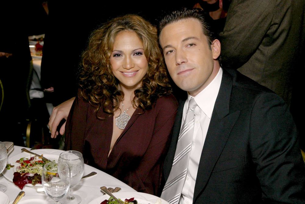 Jennifer Lopez and Ben Affleck Pack on PDA While House Hunting 2