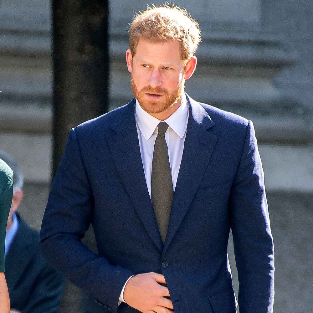 Prince Harry Denies Signing 4-Book Deal, Spokesperson Says