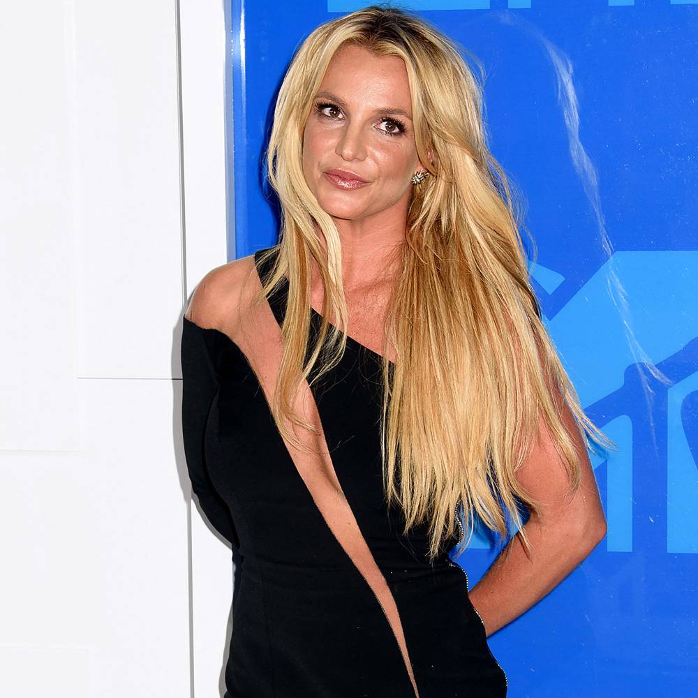 Britney Spears Steps Away From Social Media After Being 'Too Cautious'